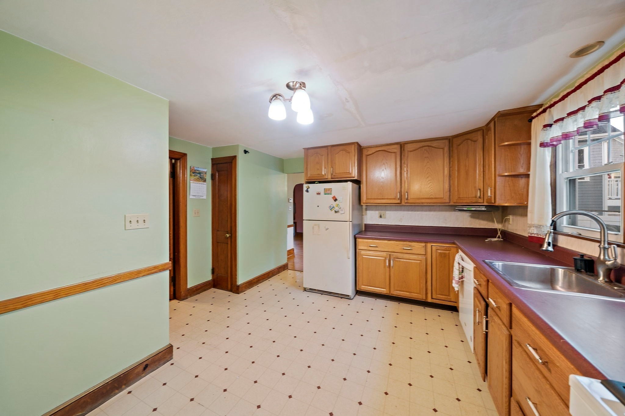 50 Lyons St, Quincy, MA, 50 Lyons St, Quincy, MA Photo #7