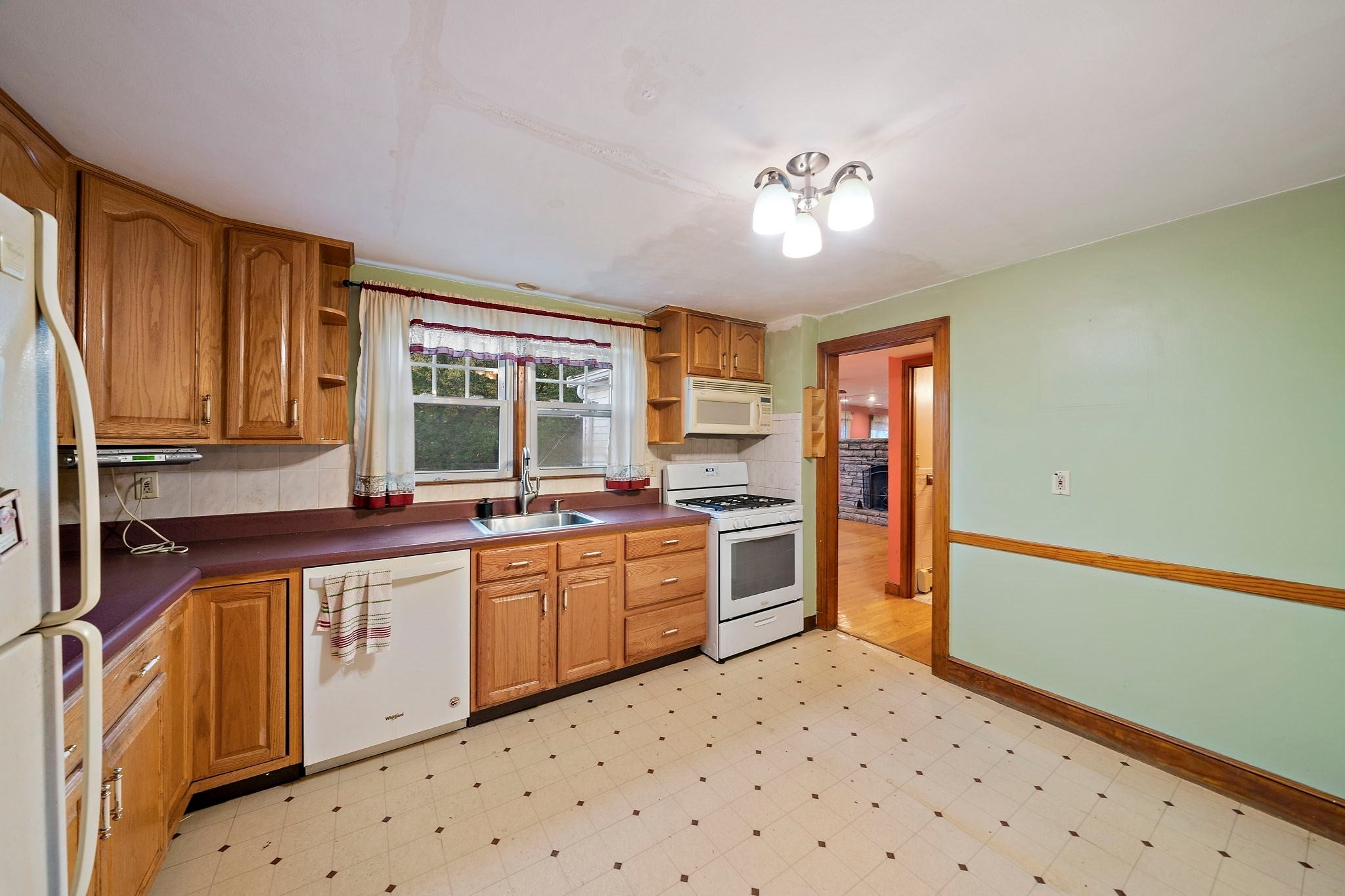 50 Lyons St, Quincy, MA, 50 Lyons St, Quincy, MA Photo #6