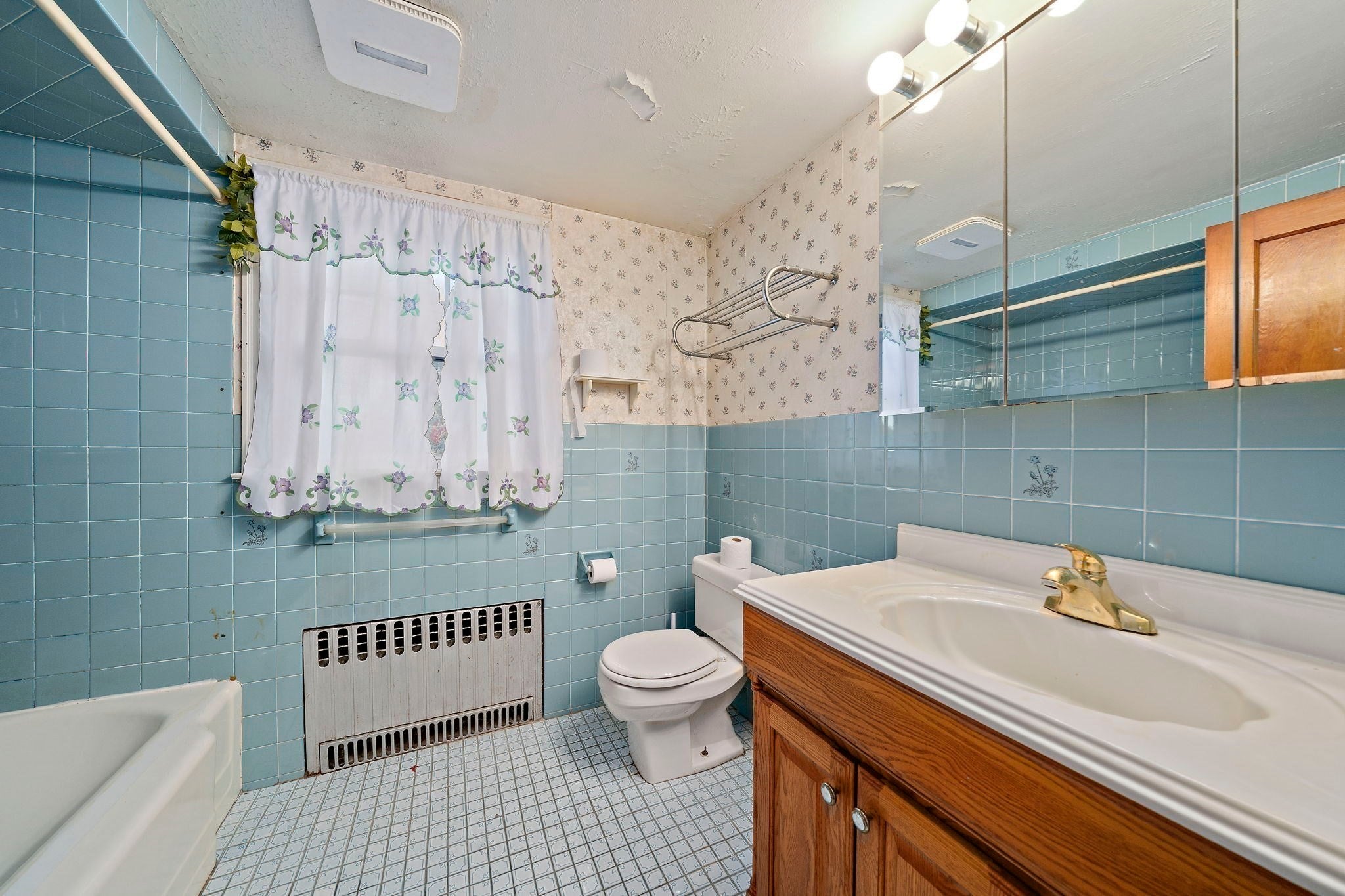 50 Lyons St, Quincy, MA, 50 Lyons St, Quincy, MA Photo #24