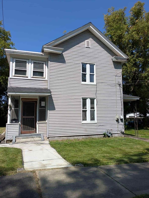 89 Robbins Ave