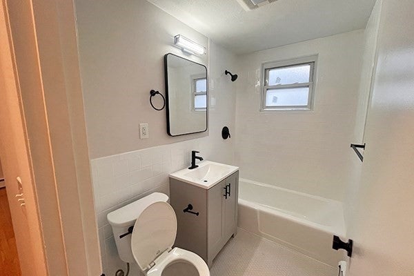 150 Brown St #2R, Waltham, MA, 150 Brown St #2R, Waltham, MA Photo #6