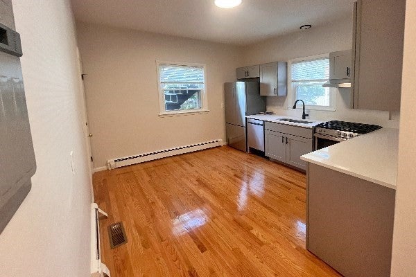 150 Brown St #2R, Waltham, MA, 150 Brown St #2R, Waltham, MA Photo #5