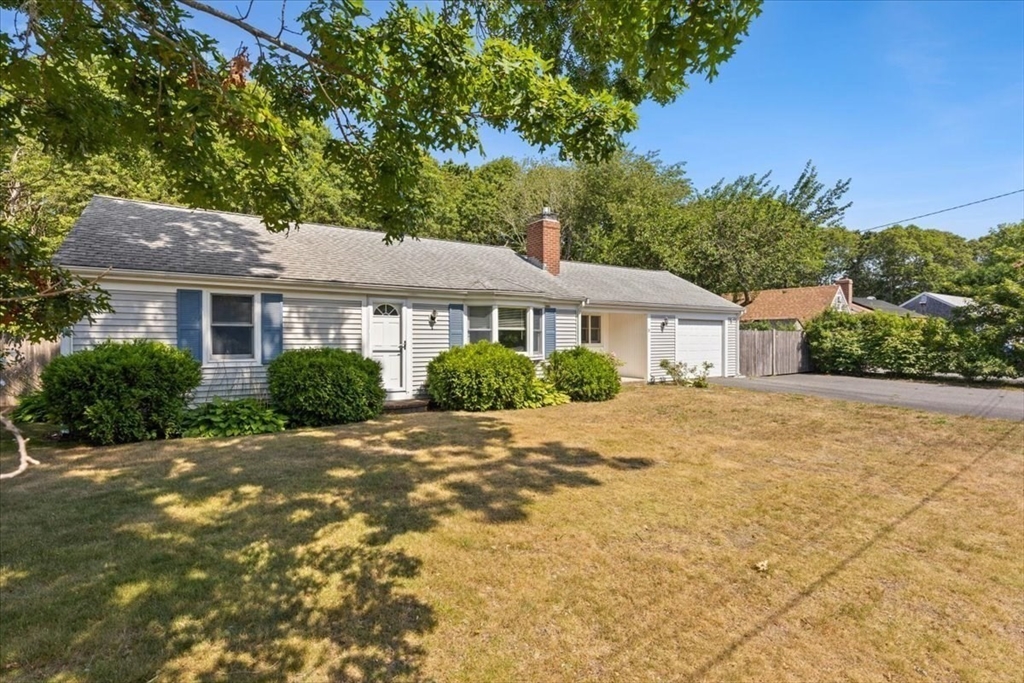 31 Monroe Ln