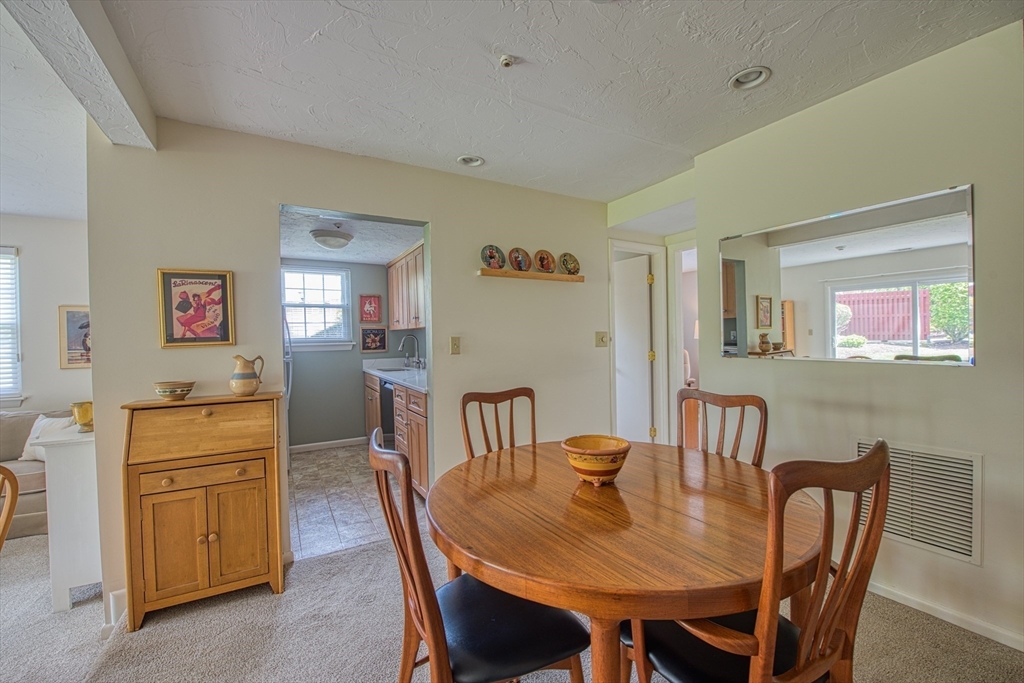 7 Patricia Drive #7, Stoughton, MA Photo #4
