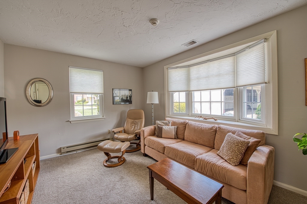 7 Patricia Drive #7, Stoughton, MA Photo #7