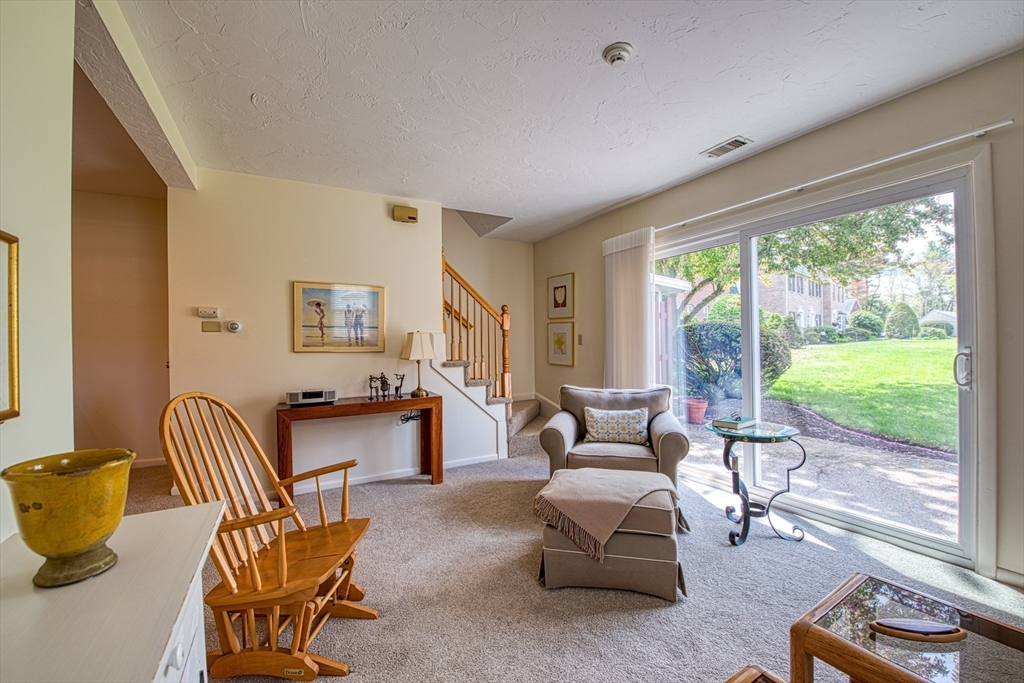 7 Patricia Drive #7, Stoughton, MA Photo #6