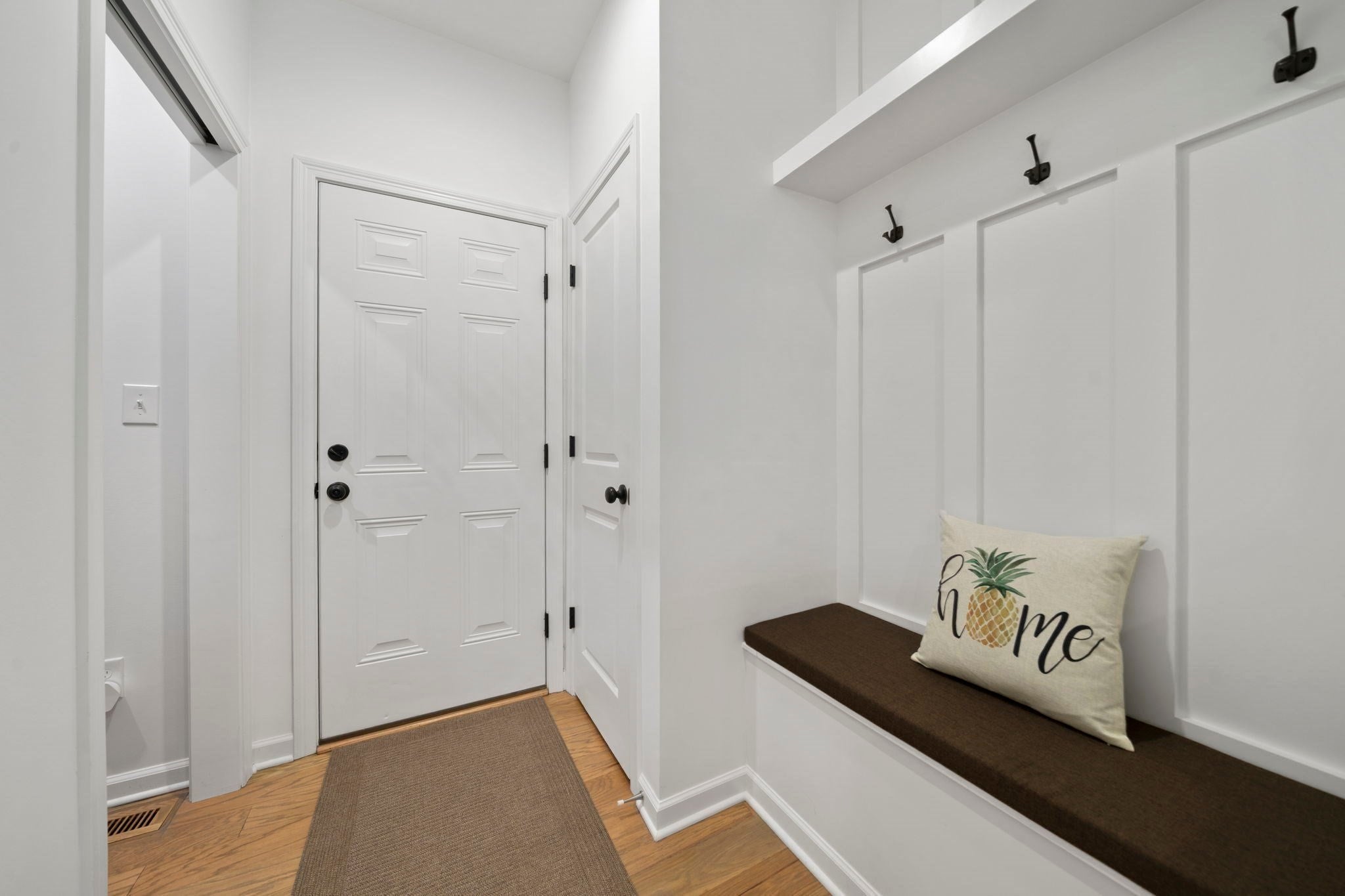 33 Skyhawk Cir