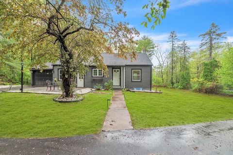 Photo of 1962 Allen St, Springfield, MA 01118 (MLS # 73480435)