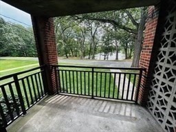 Waltham, Massachusetts 02453, United States, 2 Bedrooms Bedrooms, ,1 BathroomBathrooms,Residential,Active,215661