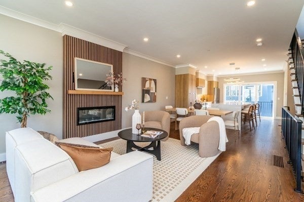 15 Tanglwood Rd #D, Boston, MA, 15 Tanglwood Rd #D, Boston, MA Photo #2