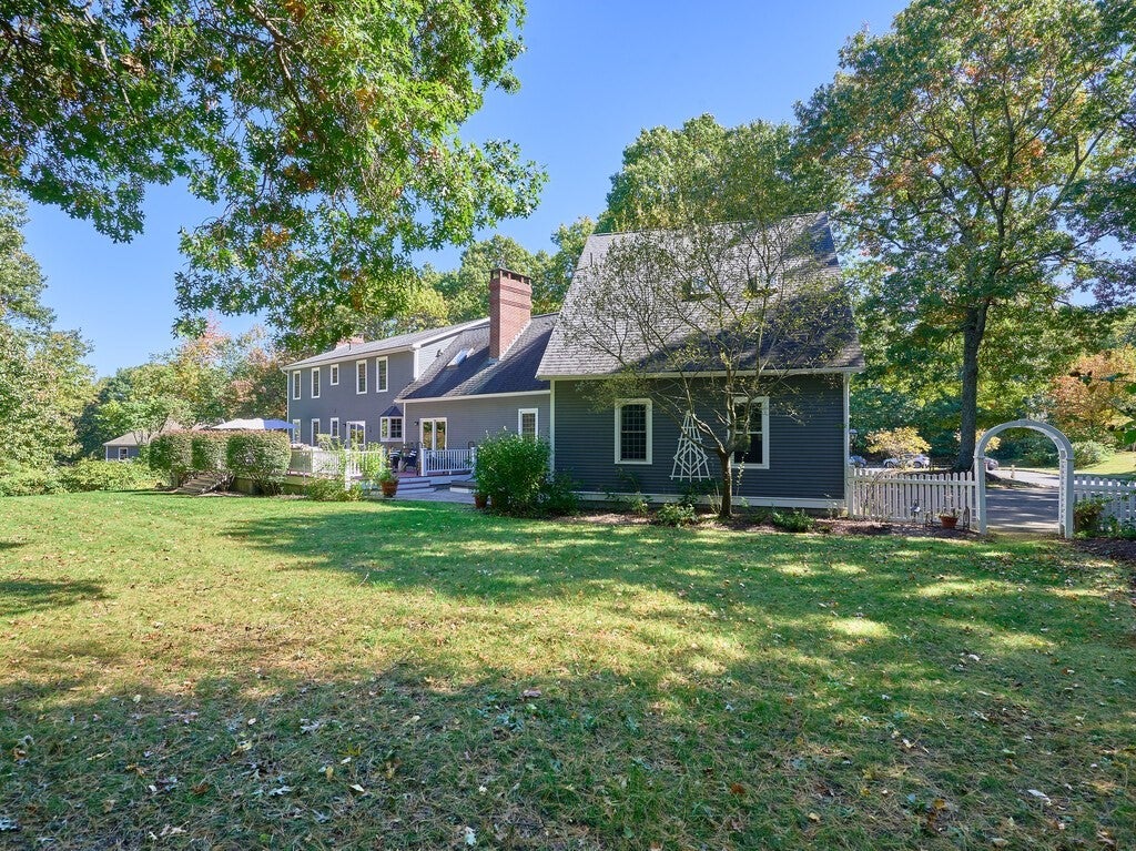 12 Fort Apache Dr, Franklin, MA, 12 Fort Apache Dr, Franklin, MA Photo #23