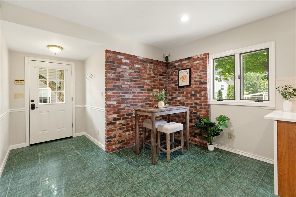 10 Robinson Street, Saugus, MA, 10 Robinson Street, Saugus, MA Photo #15