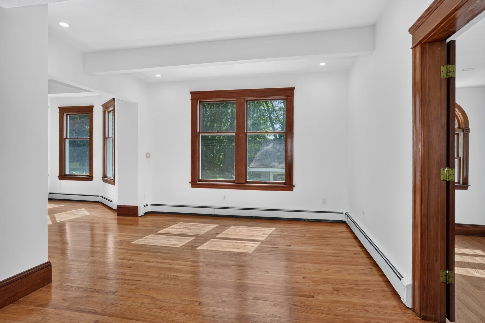 82 N Quinsigamond Ave, Shrewsbury, MA, 82 N Quinsigamond Ave, Shrewsbury, MA Photo #8