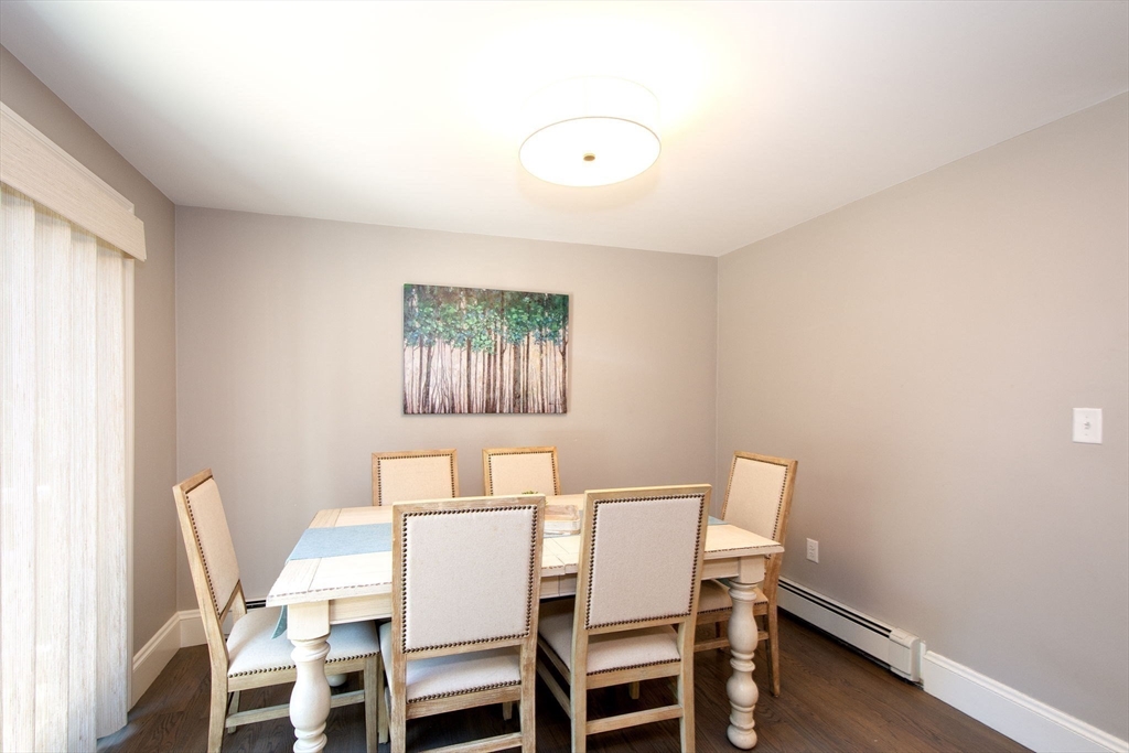 476 King St 476
