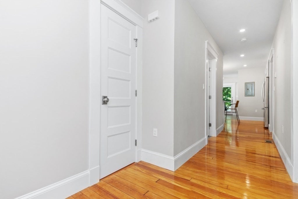 41-43 Elliot St 1