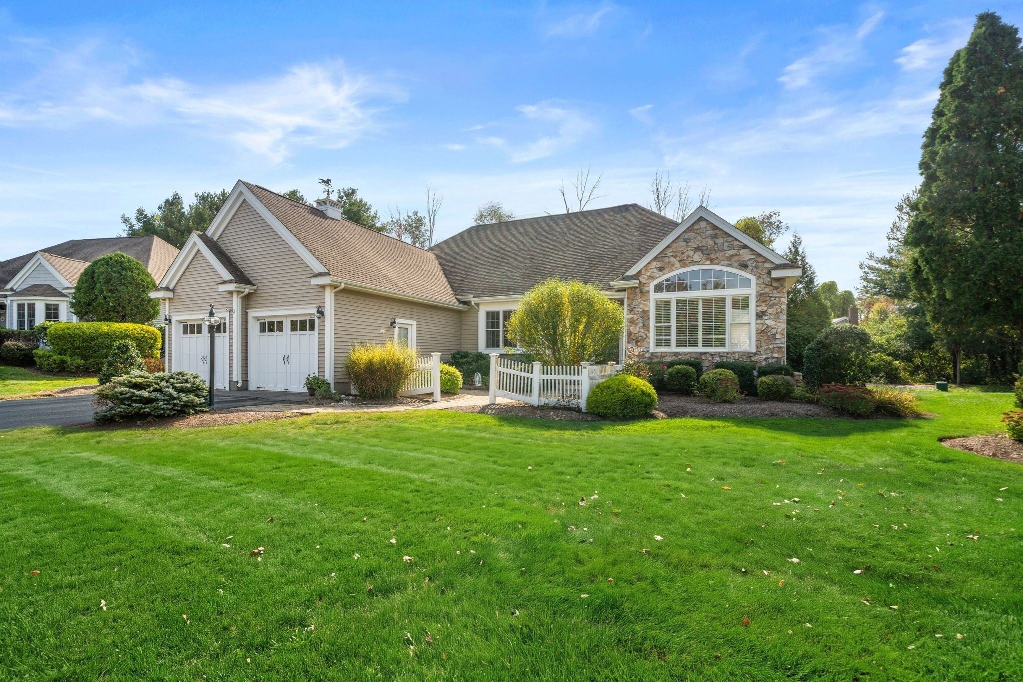 12 Silver Brook Lane #12, Norwell, MA Photo #2