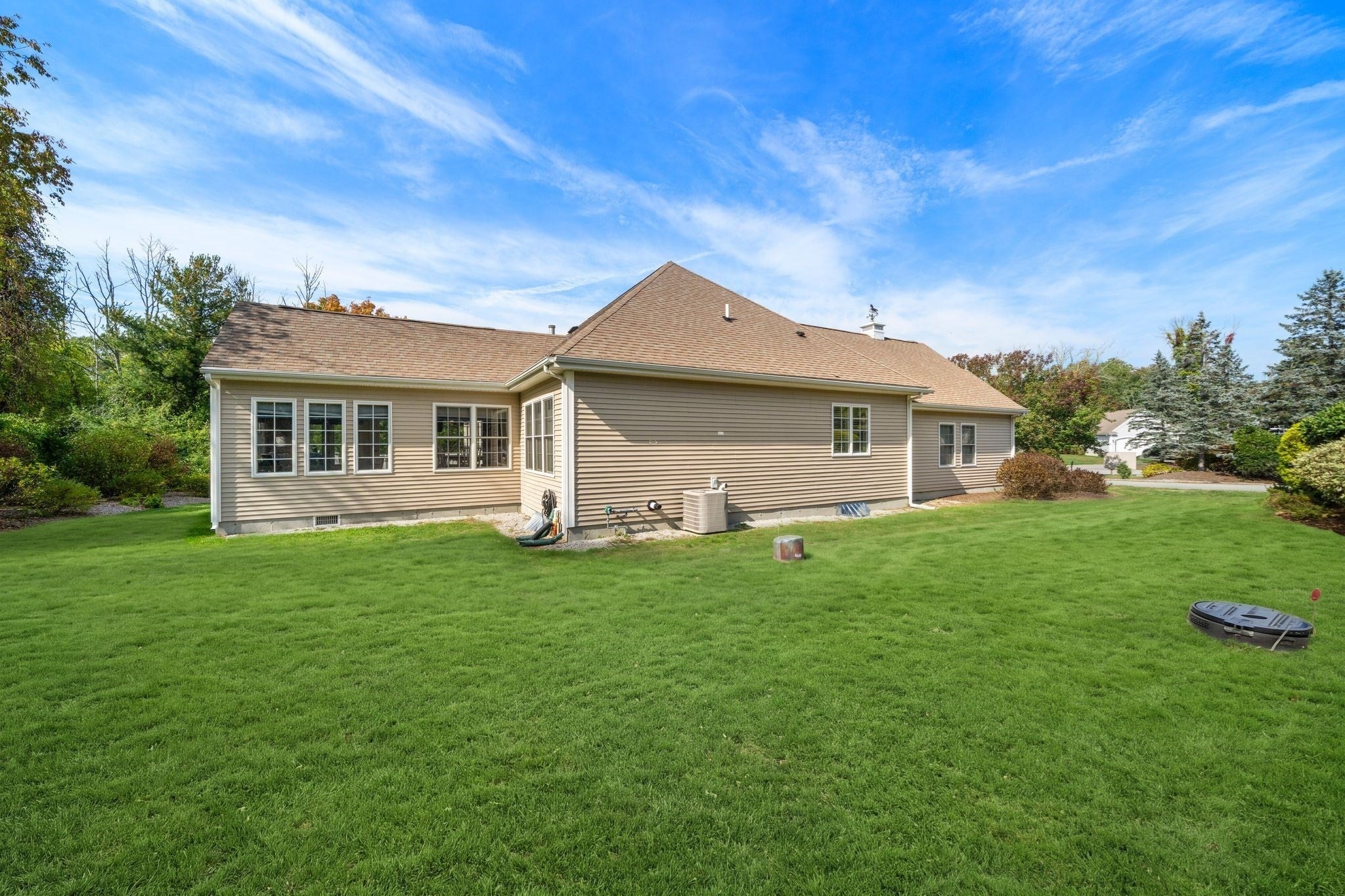 12 Silver Brook Lane #12, Norwell, MA Photo #37