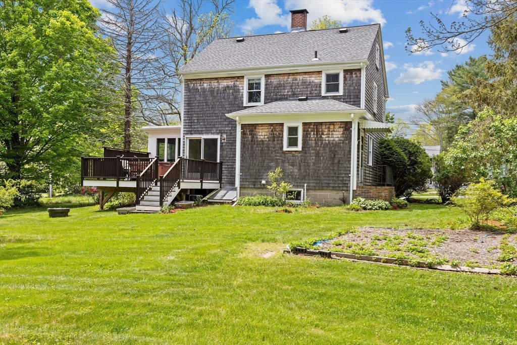 10 Tiffany Rd