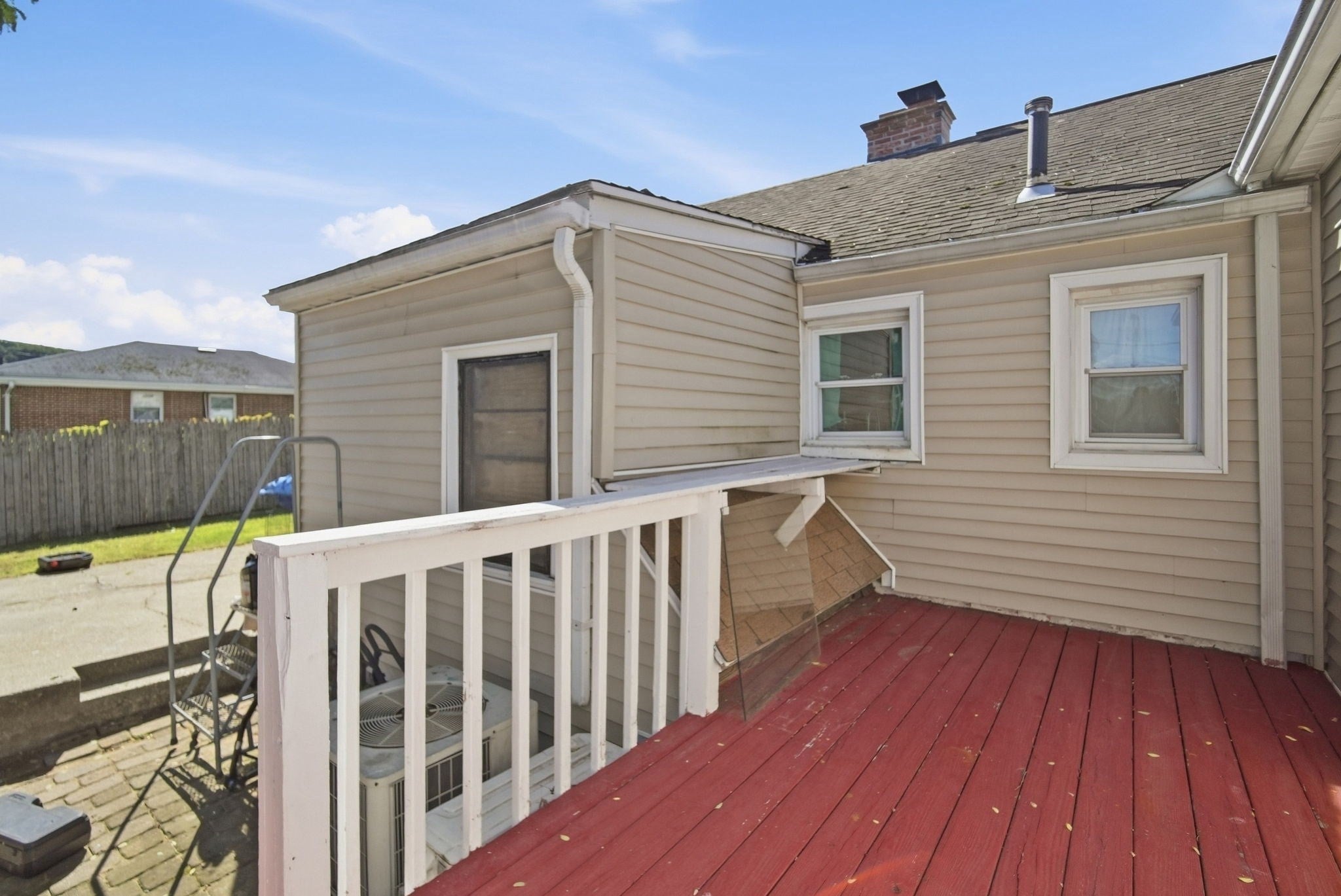 150 Lawndale St, Chicopee, MA, 150 Lawndale St, Chicopee, MA Photo #22