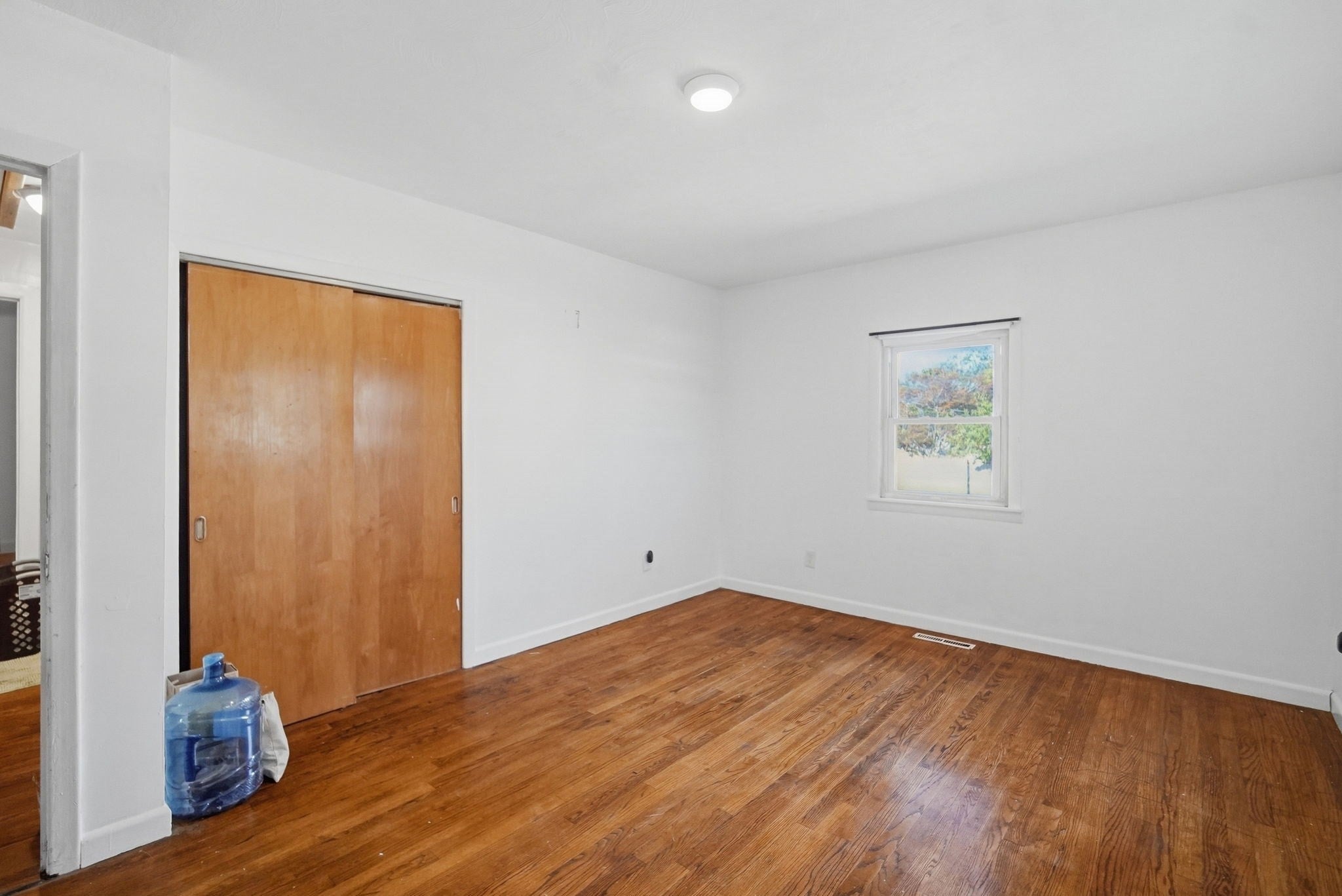 150 Lawndale St, Chicopee, MA, 150 Lawndale St, Chicopee, MA Photo #18