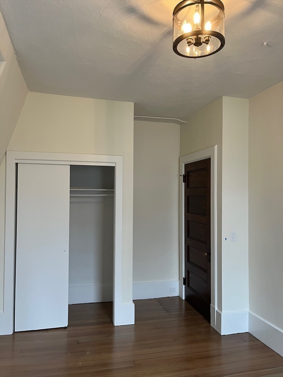 124 Walnut Street 2L