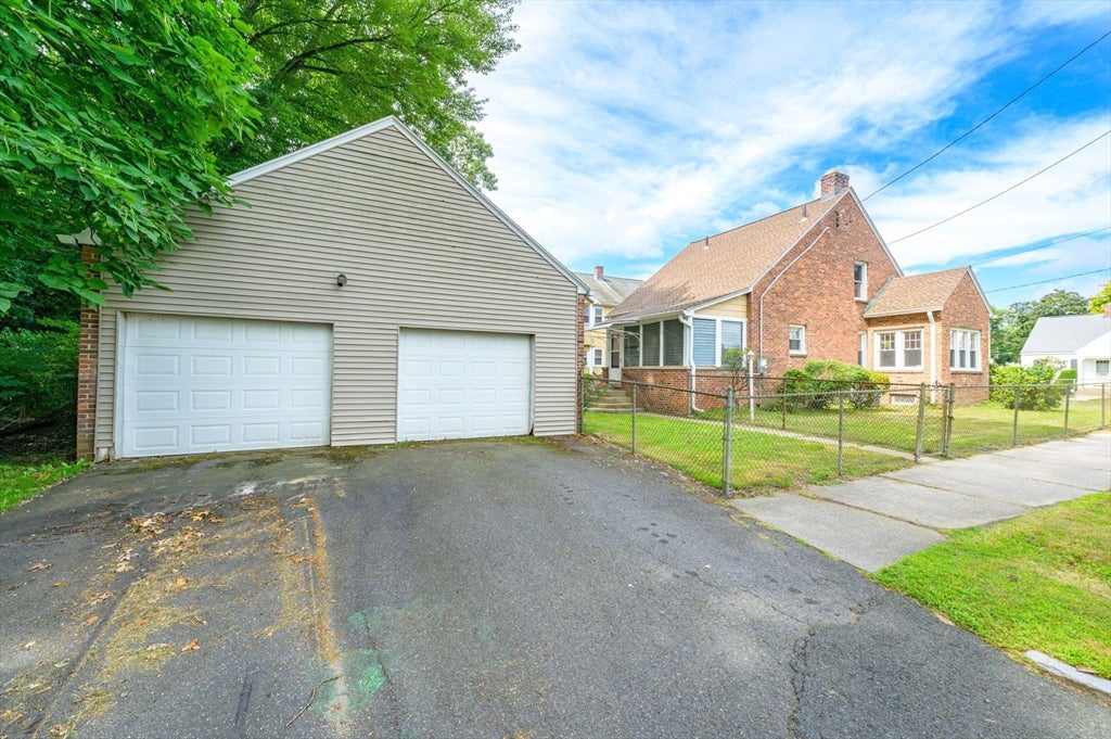 51 David St, Springfield, MA, 51 David St, Springfield, MA Photo #36