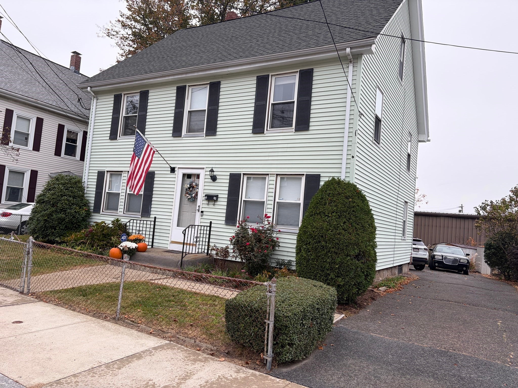 Photo of 32 Oak Street, Waltham, MA