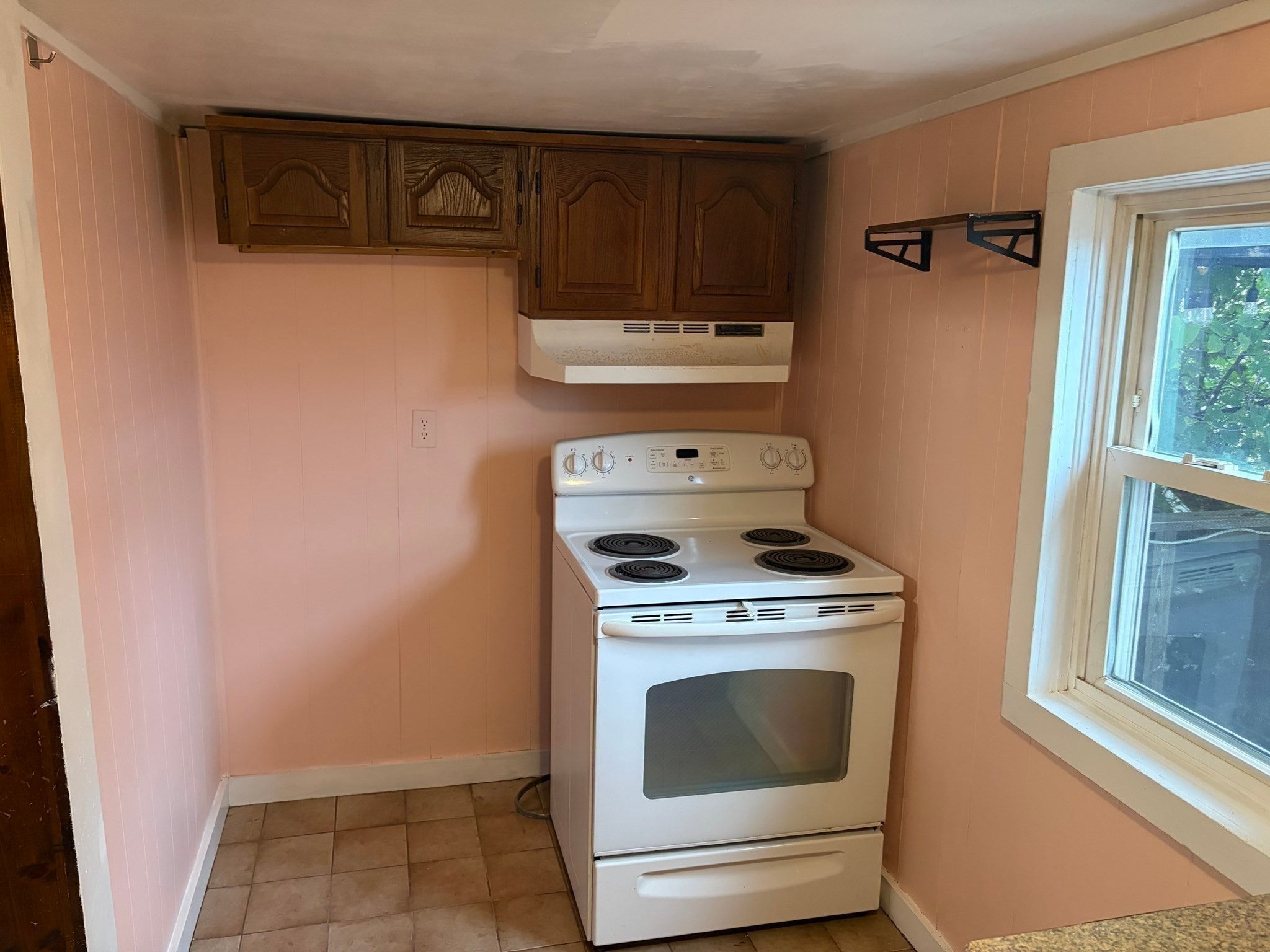 32 Oak Street, Waltham, MA, 32 Oak Street, Waltham, MA Photo #11