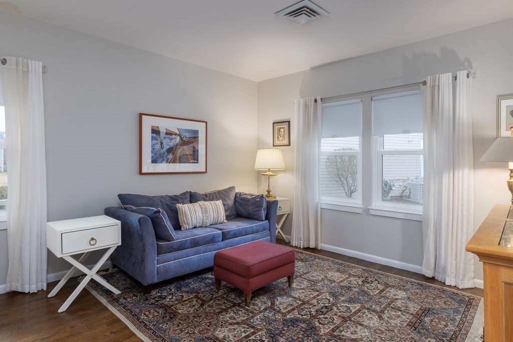 9 Brigantine Ln 9