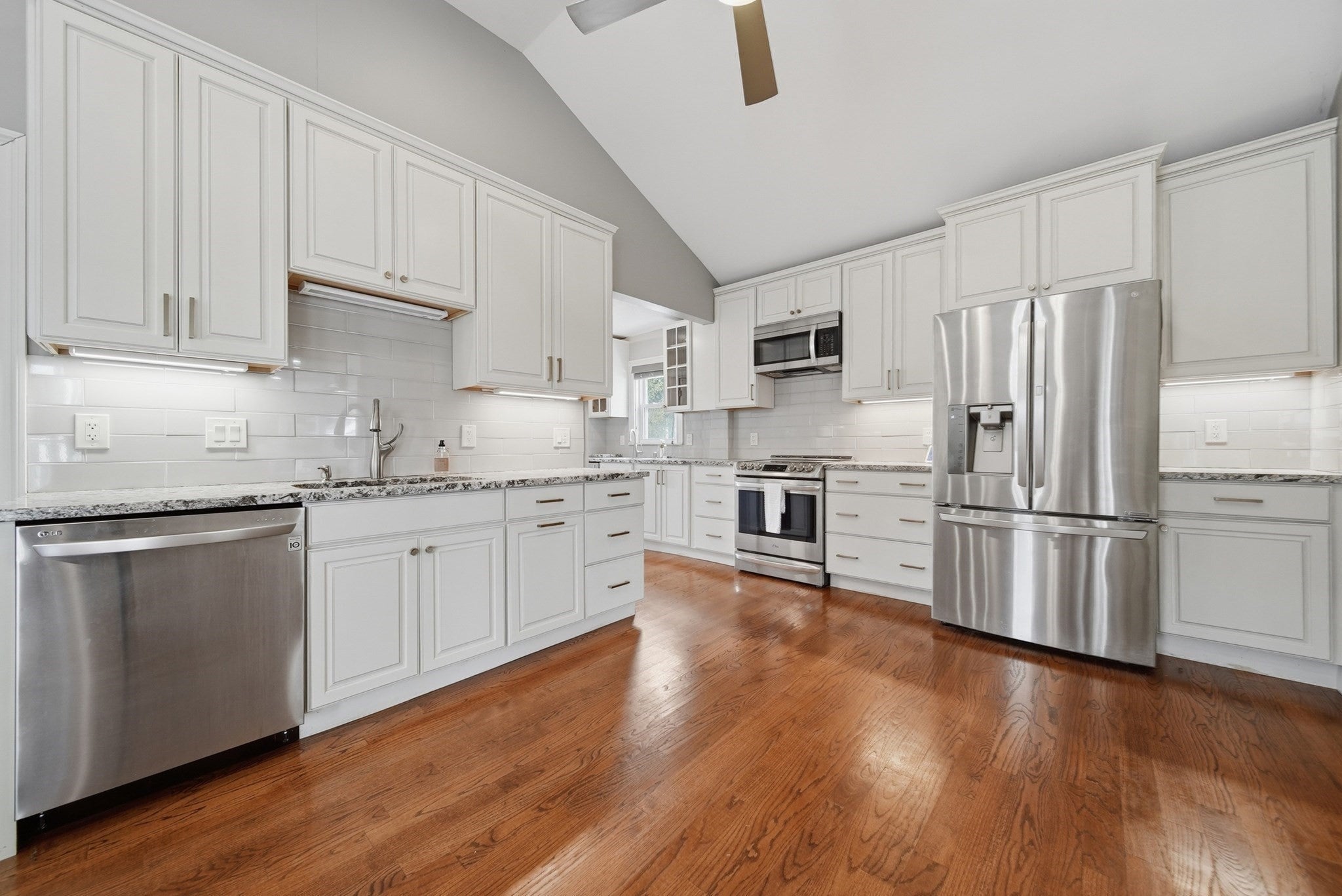 20 Herbert St, Wakefield, MA, 20 Herbert St, Wakefield, MA Photo #10