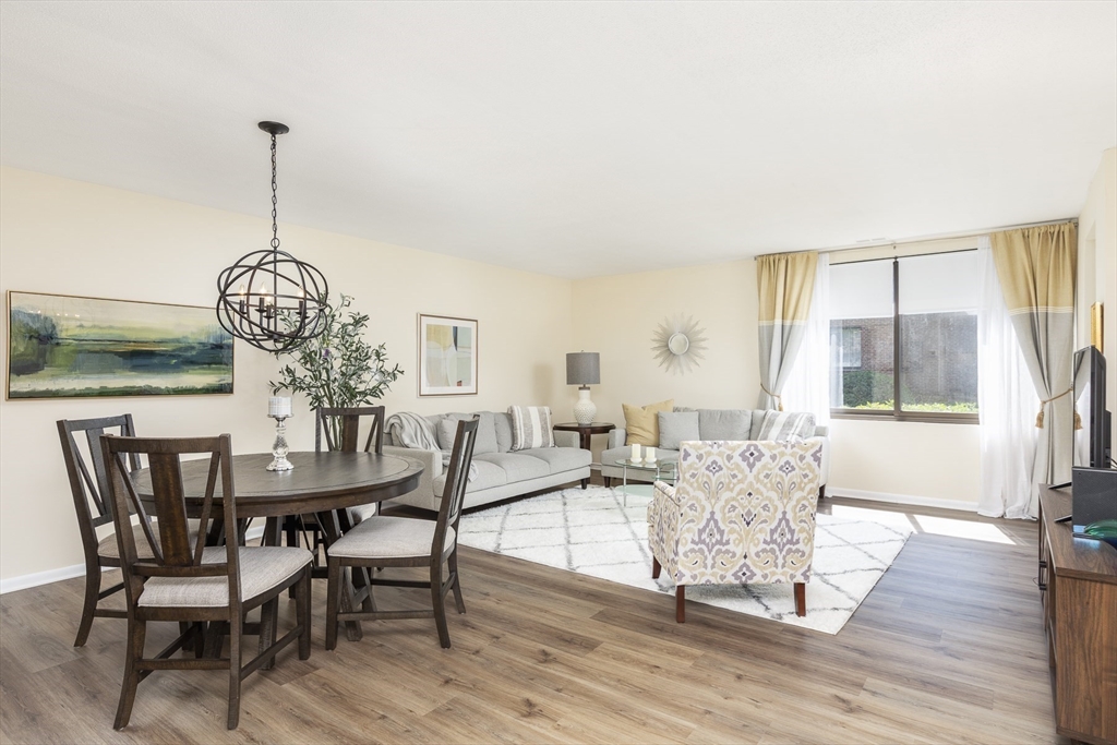 404 Paradise Road 1C
