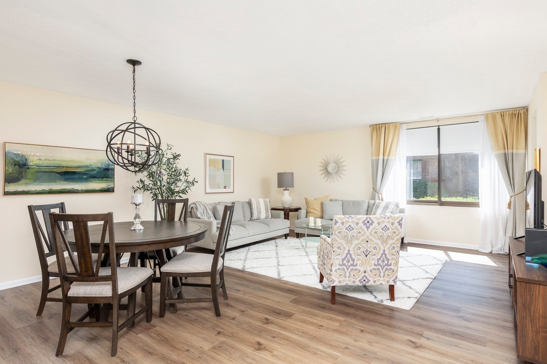 404 Paradise Road 1C
