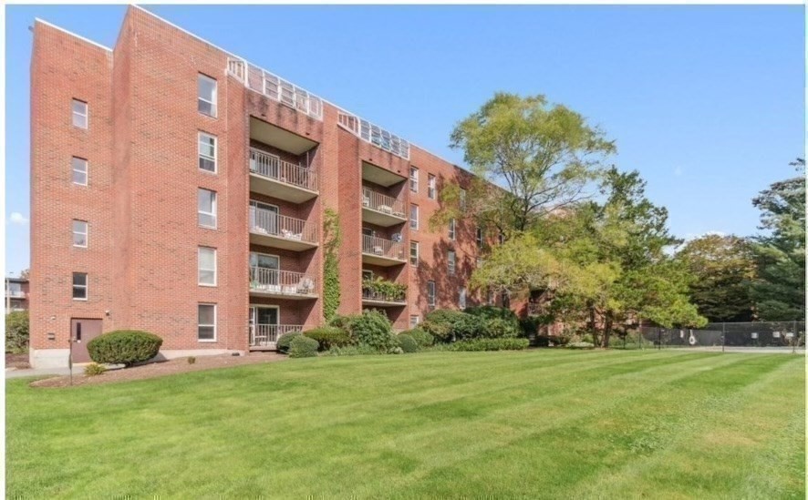 55-56 Broadlawn Park #307, Boston, MA Photo #12