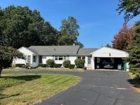 35 Philip Rd Athol MA 01331