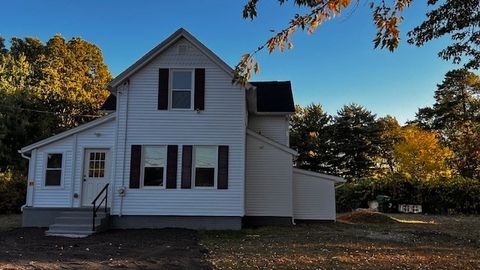 81 Mccarthy Ave Chicopee MA 01020