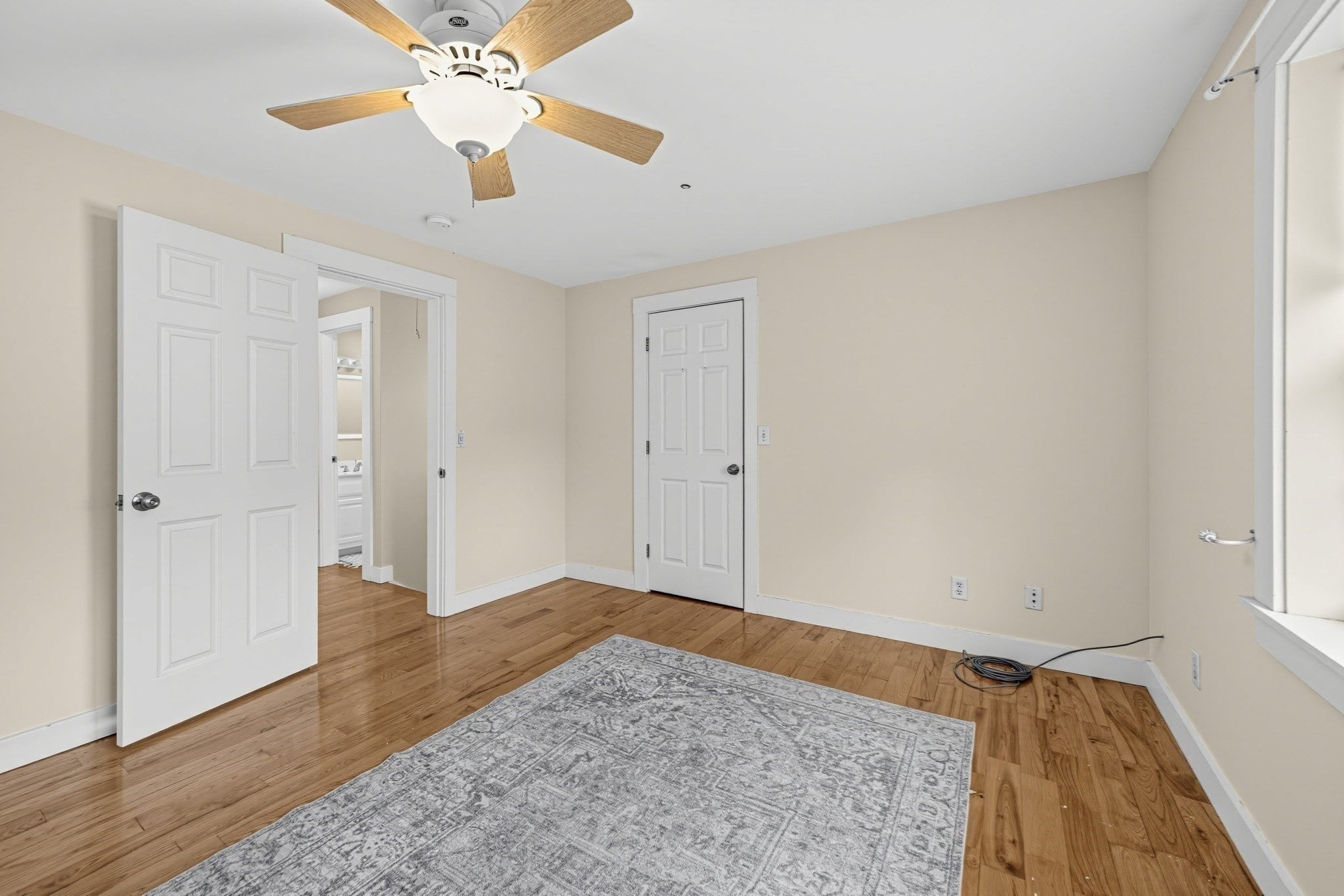 5 Russell Street #4, Amesbury, MA, 5 Russell Street #4, Amesbury, MA Photo #9