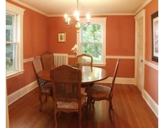378 Plainfield Rd
