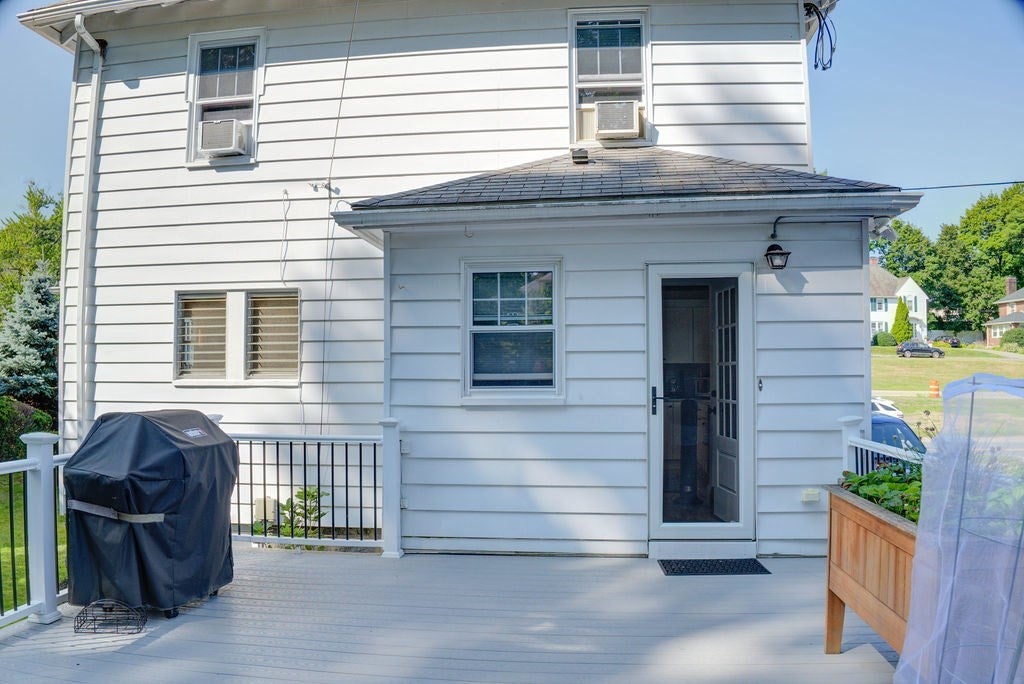 656 W Roxbury Pkwy, Boston, MA, 656 W Roxbury Pkwy, Boston, MA Photo #16