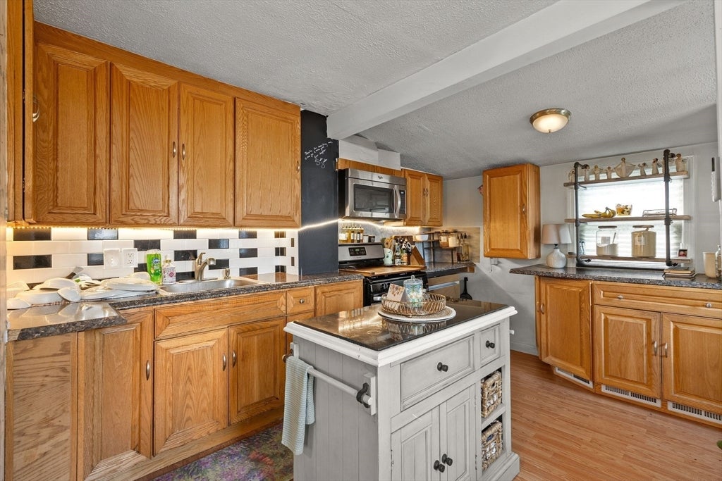 39 Macy St, Quincy, MA, 39 Macy St, Quincy, MA Photo #9