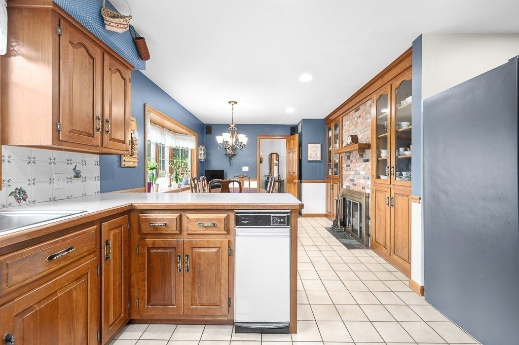 400 Boston Road, Sutton, MA Photo #17