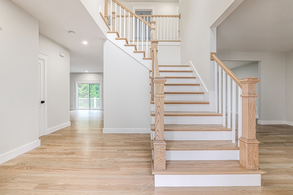 3 Holmes Drive