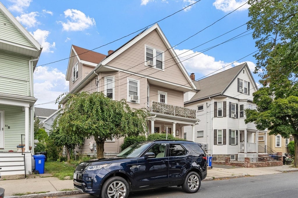 59-61 Presley St