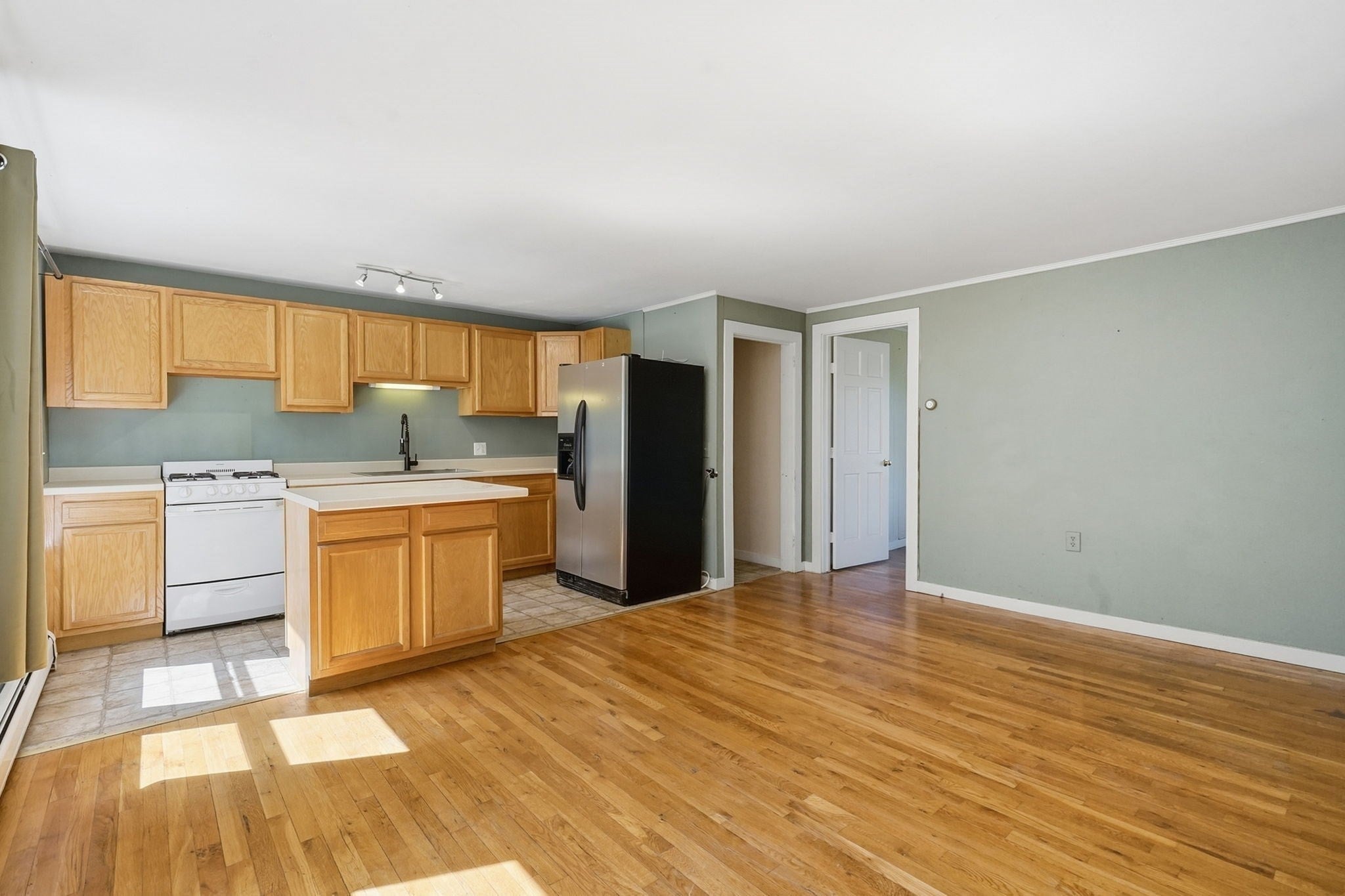 42 Jabish St, Belchertown, MA, 42 Jabish St, Belchertown, MA Photo #11