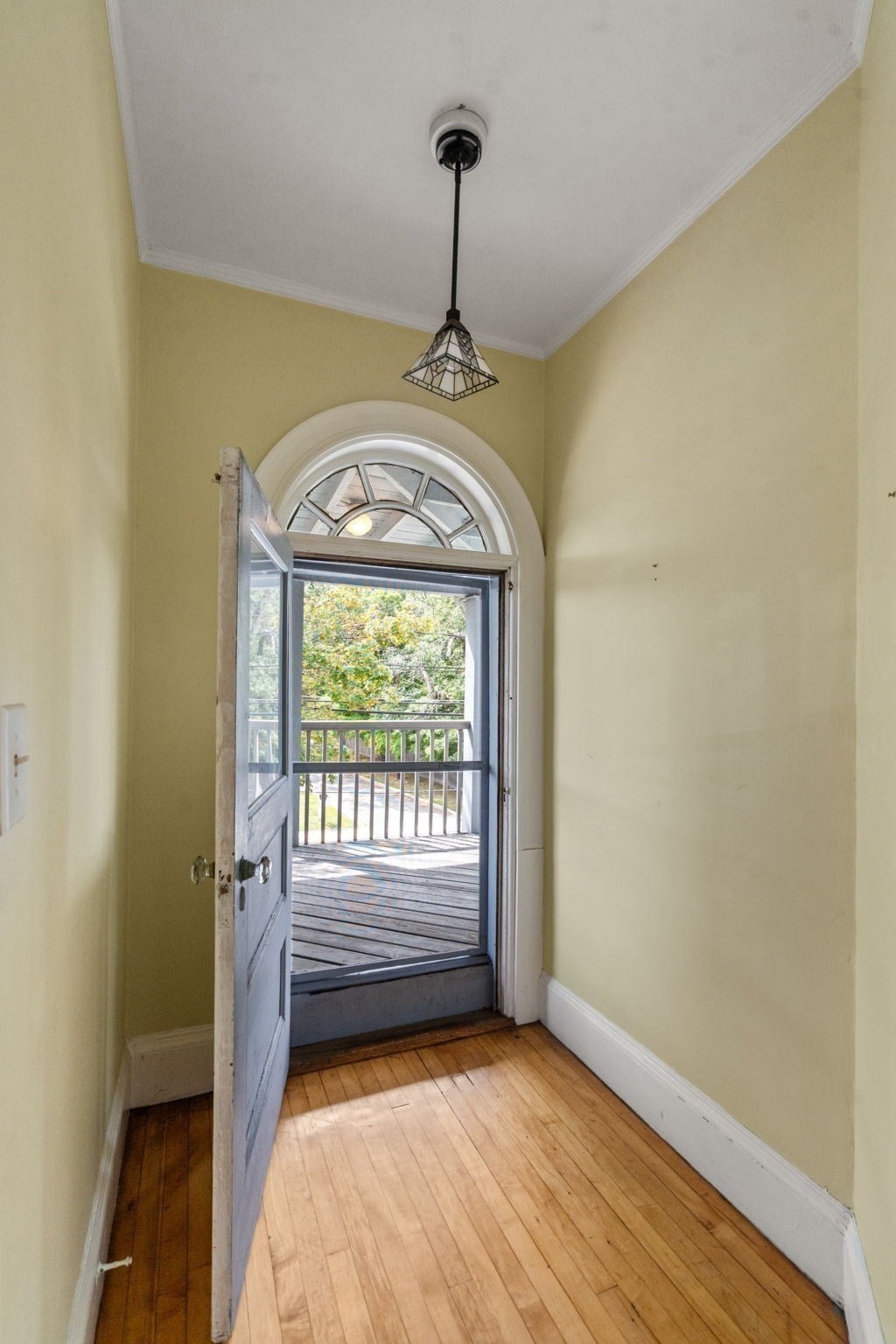 249 Crafts St, Newton, MA Photo #21