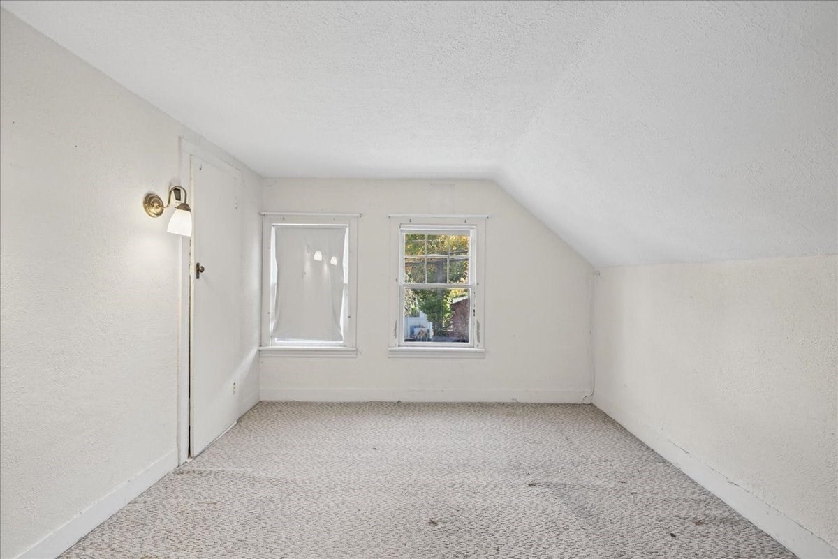 35 School St, Weymouth, MA Photo #22