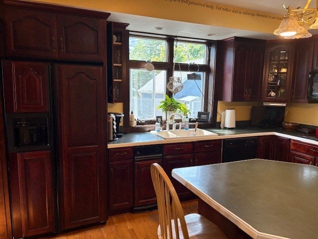 21 Whitney Rd, Quincy, MA, 21 Whitney Rd, Quincy, MA Photo #3