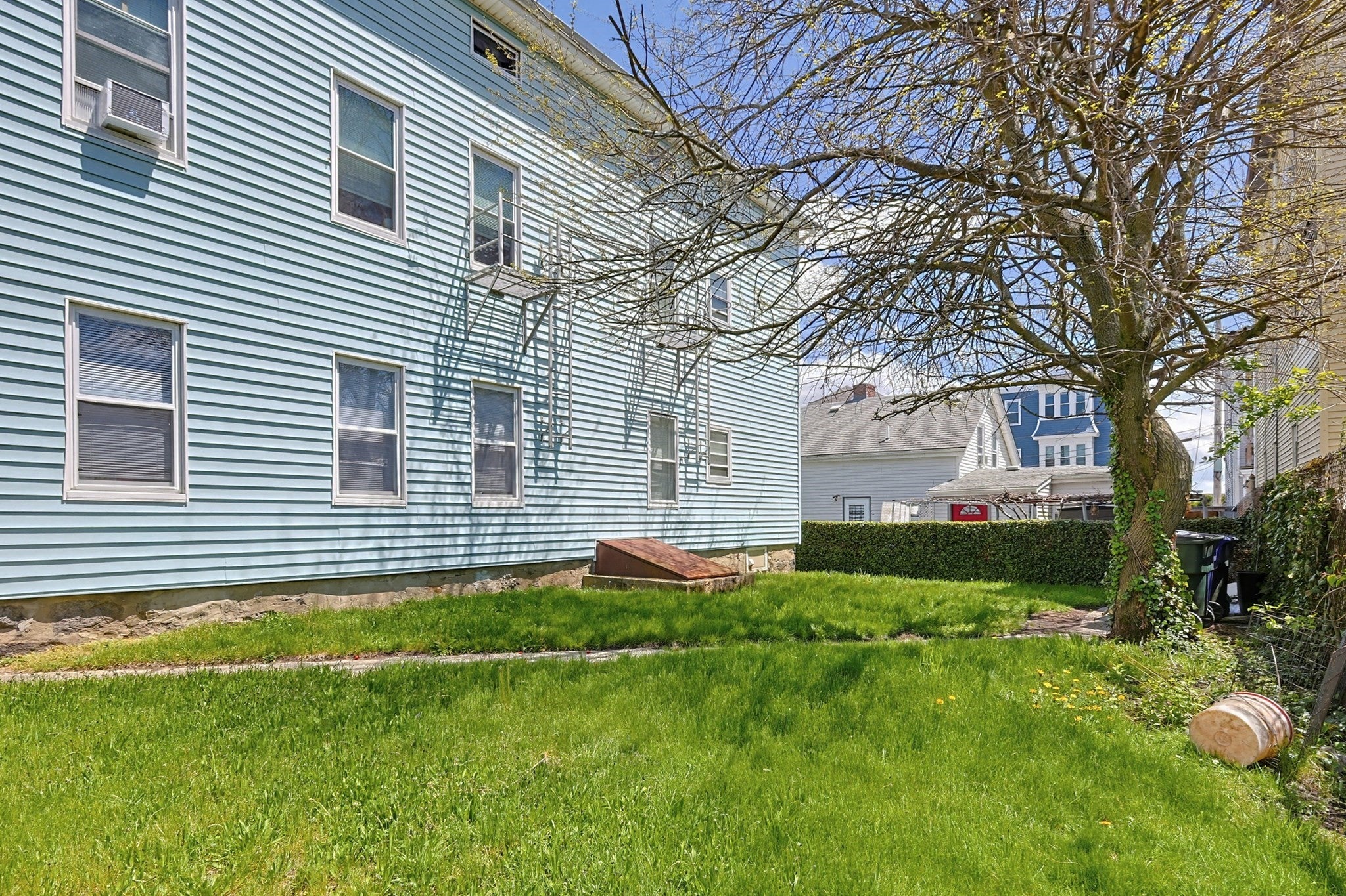 23 Brow Street, Fall River, MA, 23 Brow Street, Fall River, MA Photo #4
