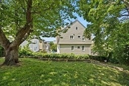 154 Barnaby St, Fall River, MA Photo #7