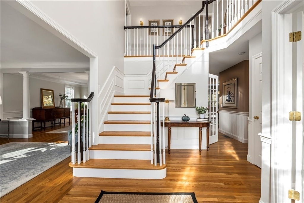 7 Northland Rd