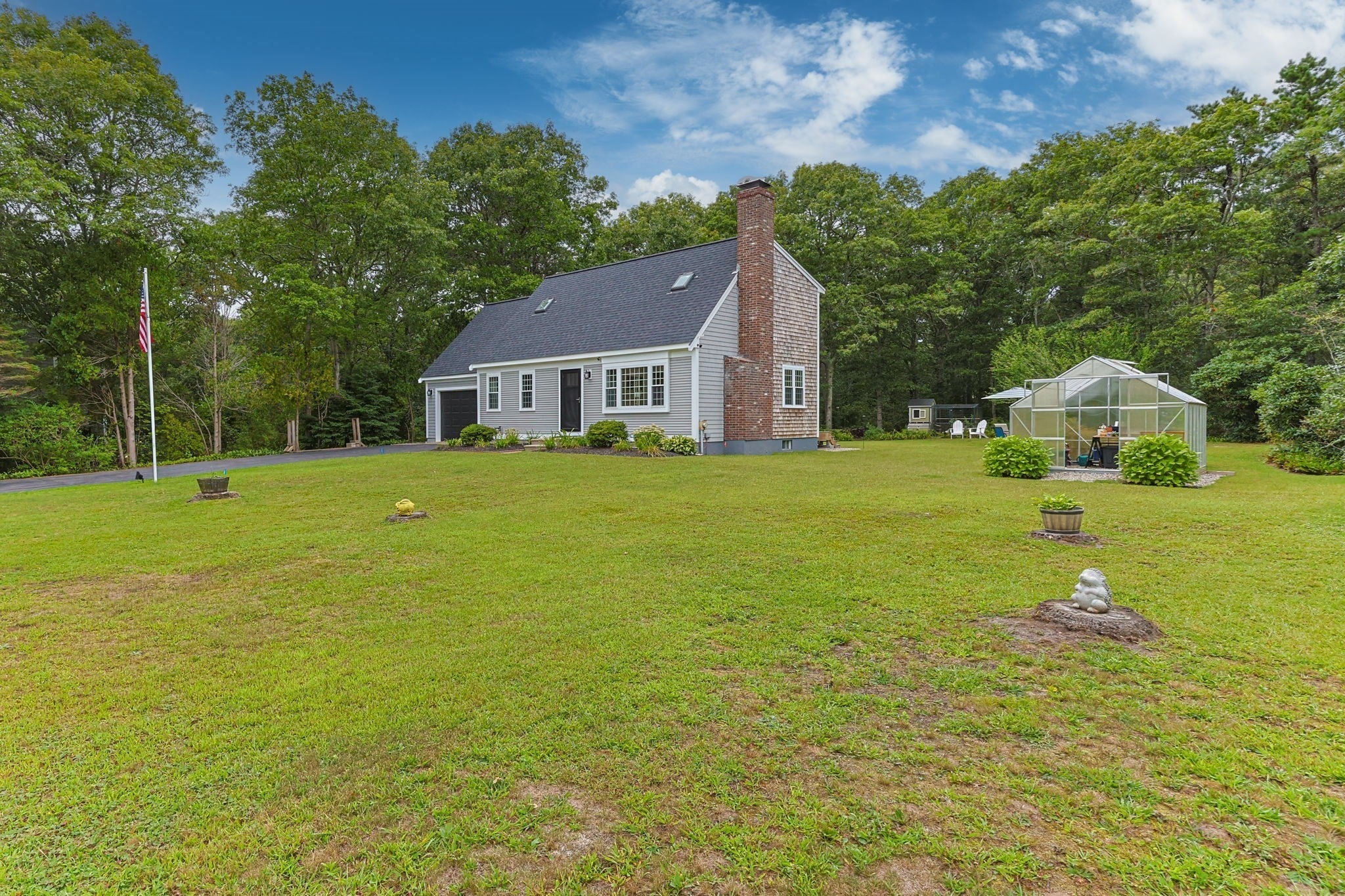 34 Commodore Ln, Barnstable, MA Photo #4